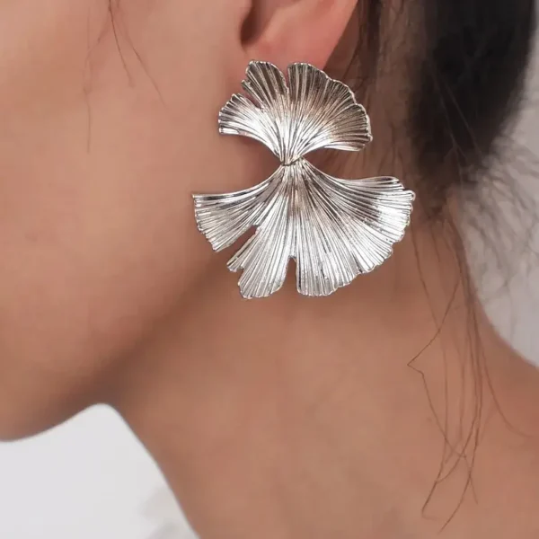 Vintage Boho Ginkgo Leaf Drop Earrings – Elegant Statement Jewelry – Image 2