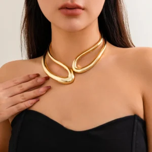 Luxury Geometric Statement Necklace – Bold & Elegant