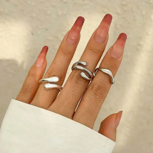 3Pcs Gold Ring Set – Minimalist & Elegant Design – Image 5