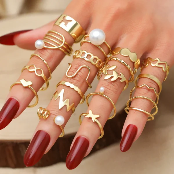 Set of 21 Stylish and Elegant Rings - Trendy Accessories – Image 2